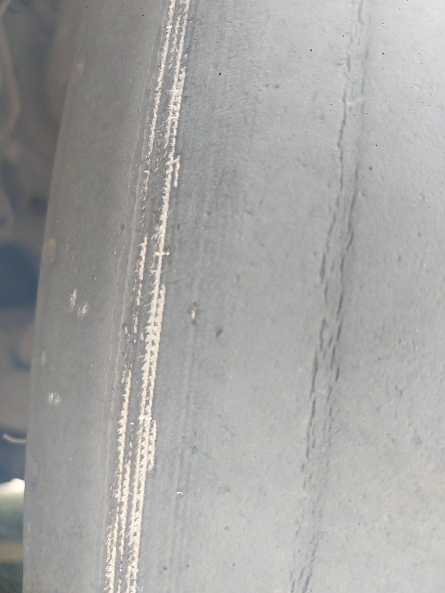 DerbysRPUBikers's tweet image. #ilkeston.
Weekly checks.
Driver thinks they should just be warned &amp;amp; let go.
Cords exposed on both front tyres and badly worn.
Not just happened overnight.
3pts per tyre.
#tyresafety
#opsbikes