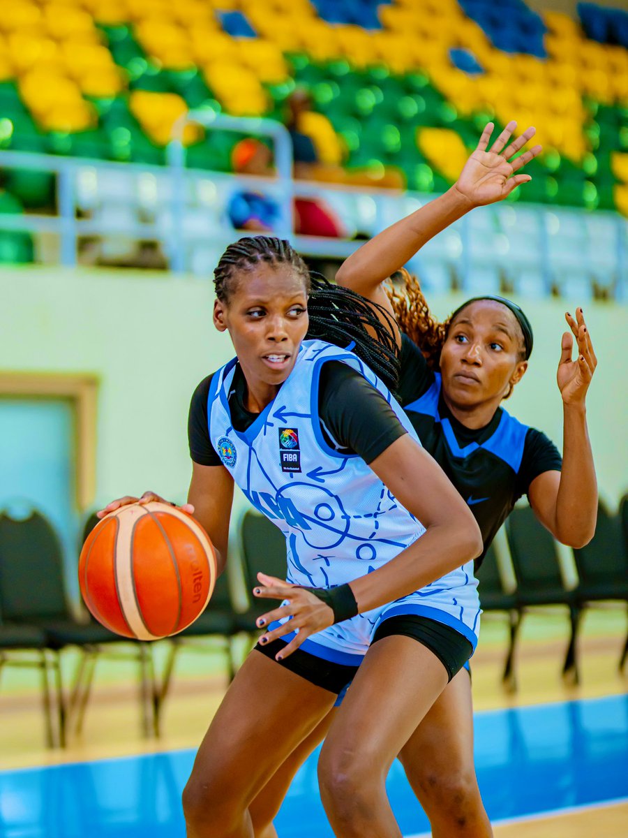 imaniritah's tweet image. Game day🎭❄️

@jkldolphins 🏀