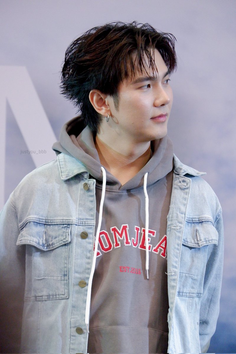 สุดแพ้เลยคับมุมนี้ 🤭🤭🤭

BUILD STYLES NIYOM JEANS

#CDSNiyomJeansXBuild
#BuildJakapan <a href="/JakeB4rever/">BIU.</a>