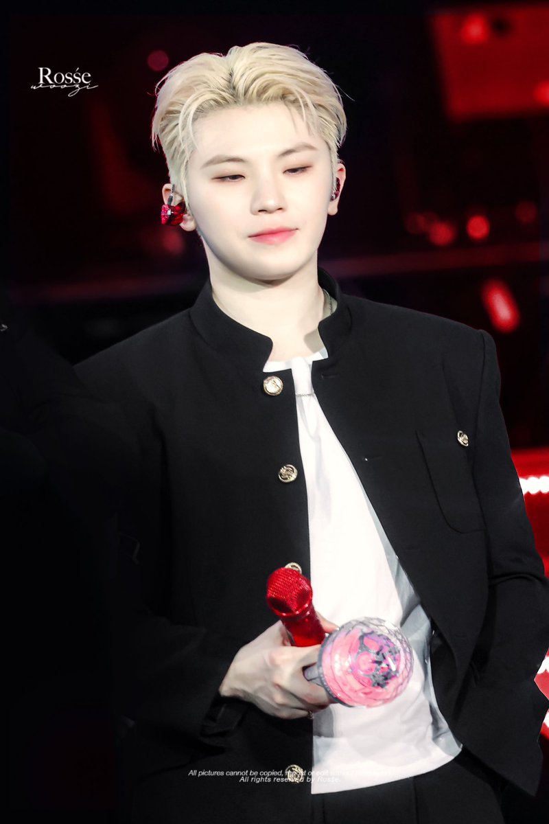 SEVENTEEN　ウジ 250427 HOLIDAY in OSAKA DAY 3 🖤❤️🖤❤️🖤❤️🖤❤️ #우지
