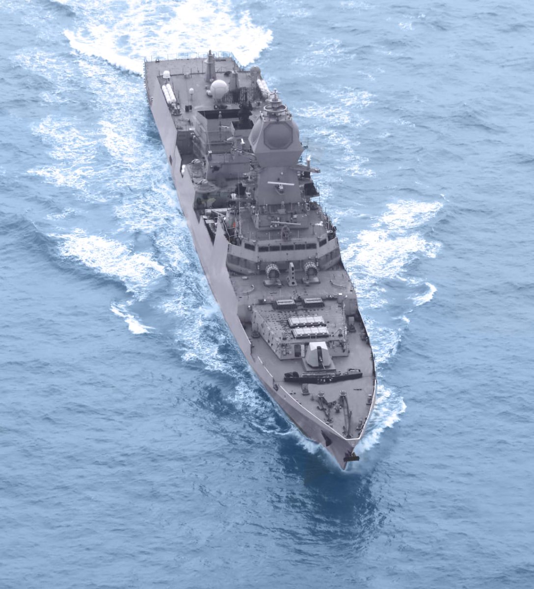 haldilal's tweet photo. Yasho Labhasva

INS Visakhapatnam

Western Fleet https://t.co/Irja2ySVLj