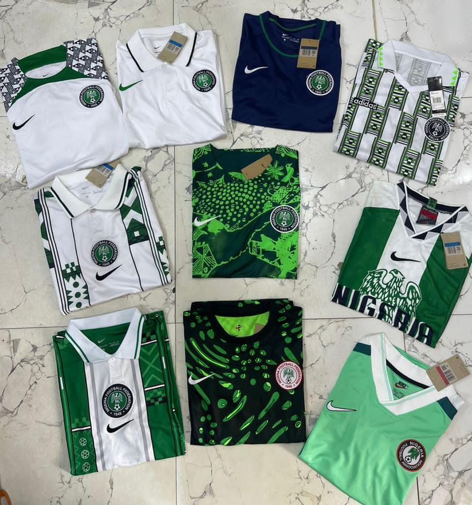 Nigerian Retro

Price—— N17,000

Location—— Kaduna (Delivery Nationwide)

Call or WhatsApp—— 09036147053