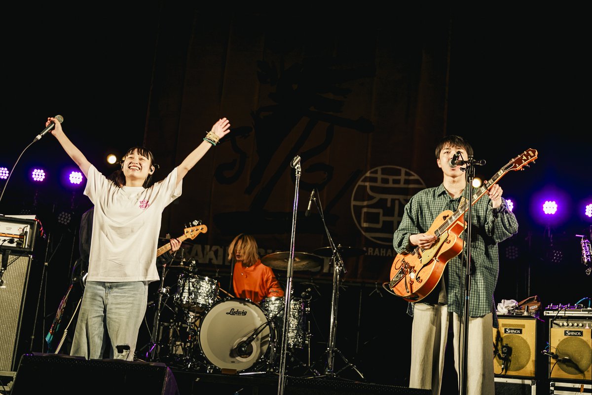 ARABAKIROCKFEST's tweet photo. 【ARABAKI ROCK FEST.25】
2025年4月26日(土) - 4月27日(日)
国営みちのく杜の湖畔公園北地区・エコキャンプみちのく

＜​DAY-1＞
ARAHABAKIステージ LIVE PHOTO

KALMA
Guest：なち(サバシスター)

Photo by Team SOUND SHOOTER
 
⚡️#ARF25AGOGO 🔥
#ARABAKI
#アラバキ
#アラバキ2025 https://t.co/zZPFGukrDJ