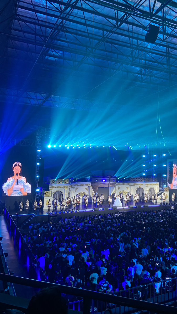 agathaardhii's tweet photo. salah satu event terbaik yang pernah gua tonton bersama arek” lucu, btw ga kerasa ya ci dah setahun? @_shanindira https://t.co/wgyD9MODiy