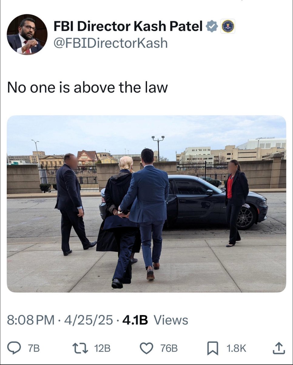 TheitofThat1's tweet photo. @FBIDirectorKash No one is above the law https://t.co/7UrvaoIonr