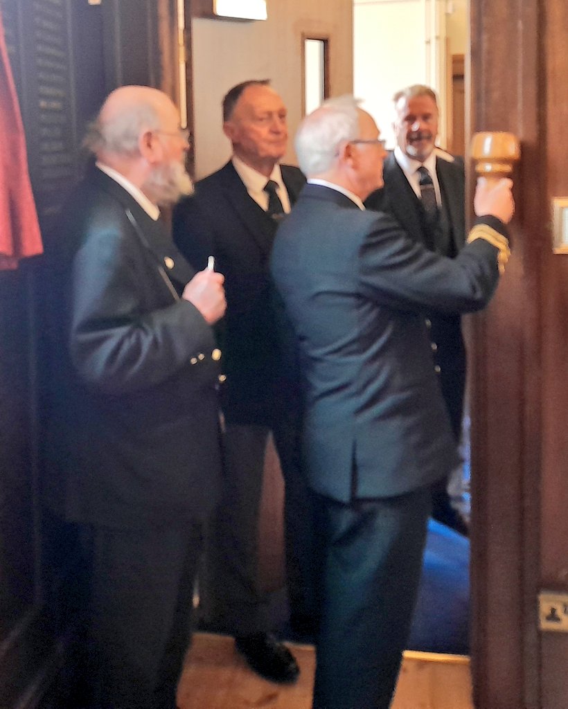 Hambrook Lodge 8909 tweet media