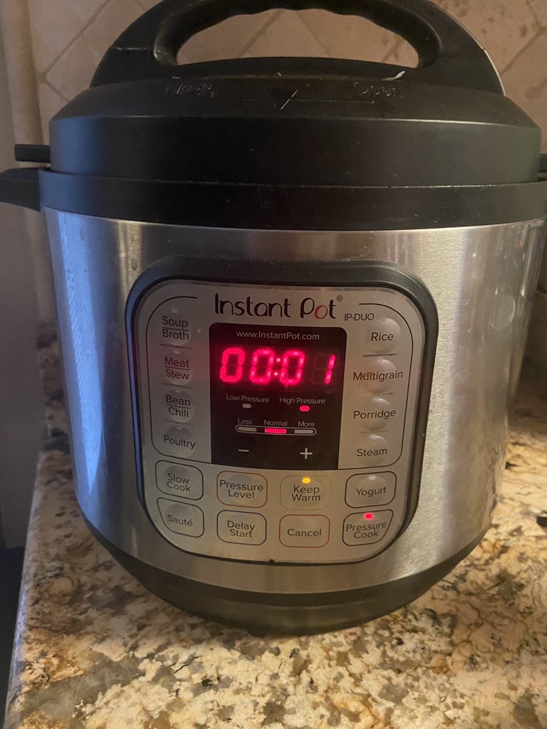 paulaacker's tweet image. I love cooking fresh #vegetables from the garden in the InstantPot #garden #foodie #FoodieLife @Farming4AllFL