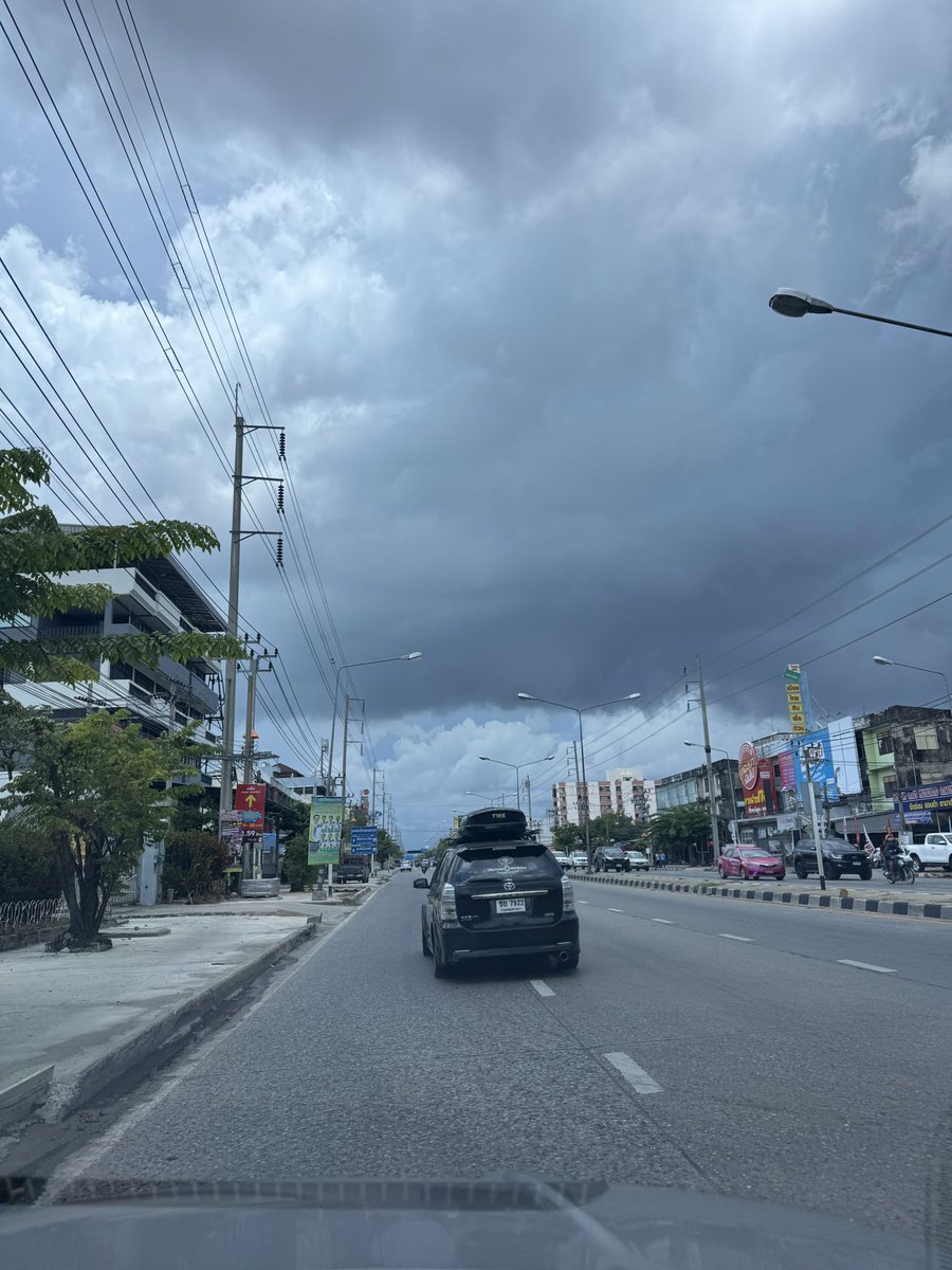 ChannJames's tweet photo. #เทพารักษ์  กม.8 #สมุทรปราการ 🌫️💨🌪️🌬️@js100radio @fm91trafficpro https://t.co/58McvFxhRz