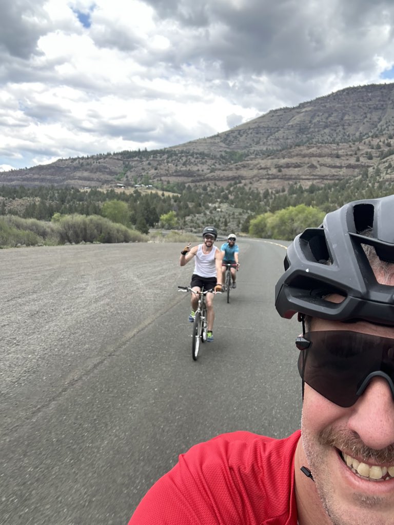 A n d y  Z i e s e m e r tweet media