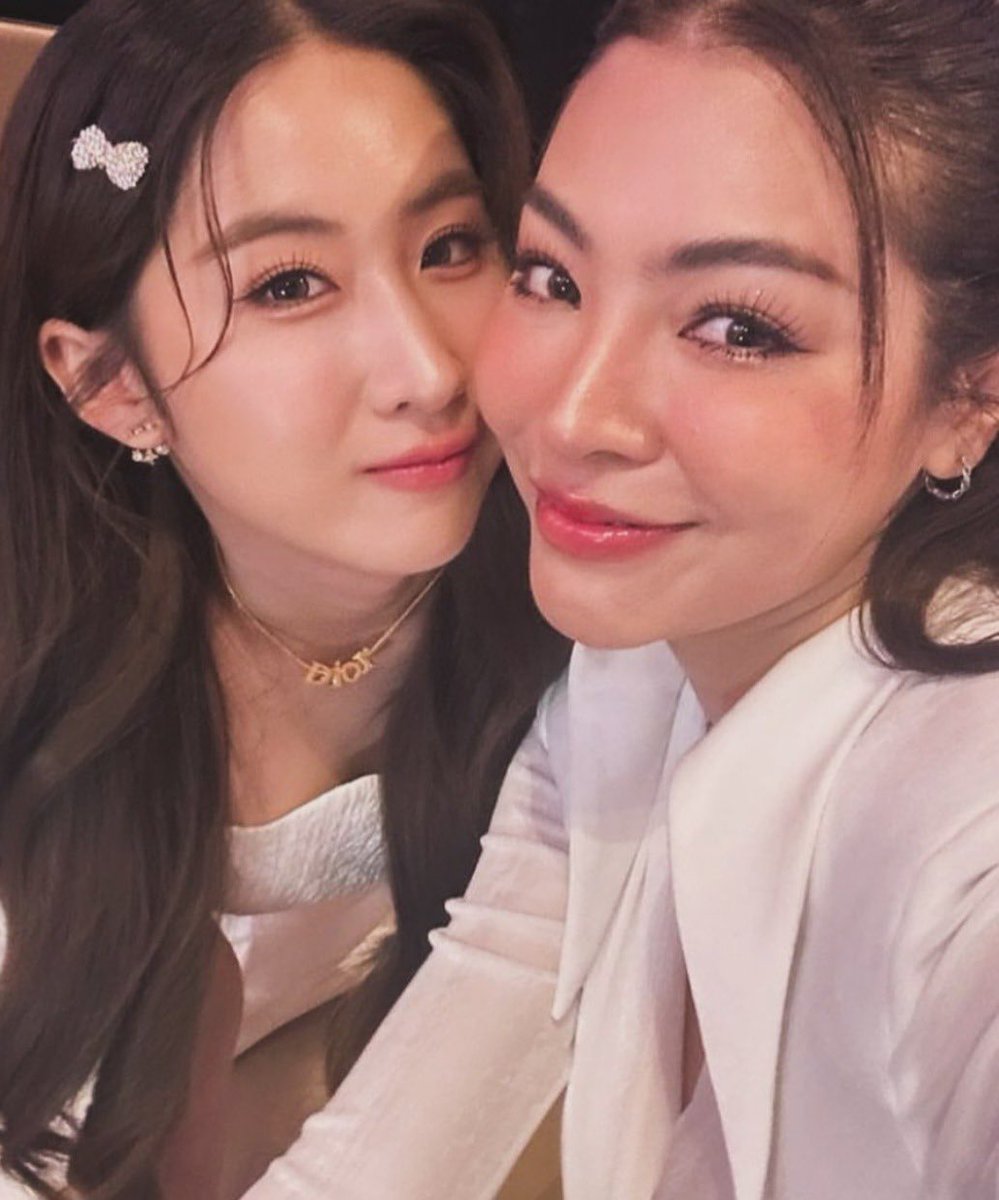 ellas lo sanan todo 😫✨

#FayeYokoAppreciationDay
#FayeYoko #ฝ้ายโยโกะ
