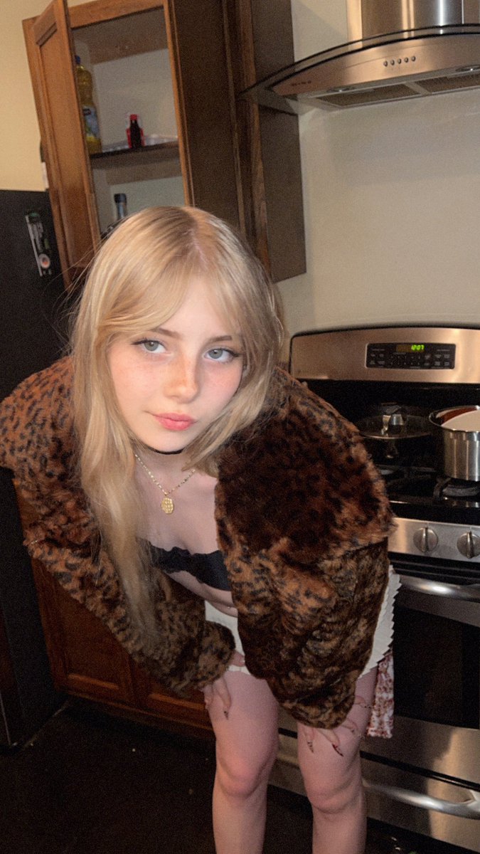 ts_everly's tweet photo. say 'hi' if you wanna get all cozy with me https://t.co/oiuASxDzsY