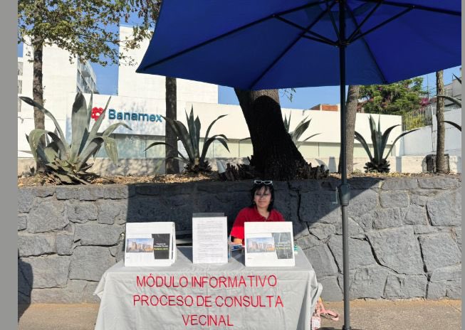 Vecinos mañana domingo, 8:30 am a 4:30 pm, último día para informarte y emitir tu opinión , más vale una hora de tu domingo que 3 horas en un trayecto de 40 minutos…
MÓDULOS:
•Parque las Águilas
•Predio Calle Barranca de  Pilares
•Walmart Express Calz de los Leones.
📍👇