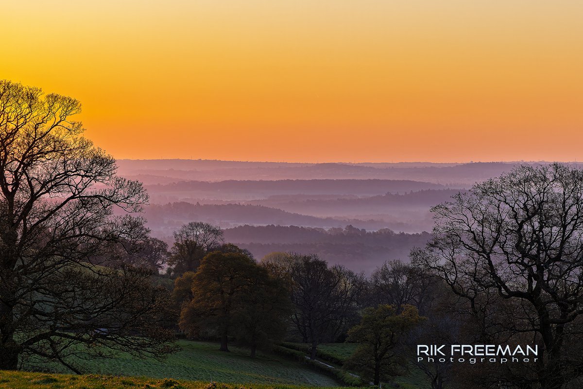 Rik Freeman Photographer (@rickfr01) on Twitter photo Morning all... Start of another beautiful day here in the Midlands #UK.. What better than a sunrise shoot at the #sheepwalks?
<a href="/CanonUKandIE/">Canon UK and Ireland</a> <a href="/BenroTripods/">Benro USA</a> <a href="/itvweather/">ITV Weather</a> <a href="/Nature/">nature</a> #liveforthestory #sunrise Morning all... Start of another beautiful day here in the Midlands #UK.. What better than a sunrise shoot at the #sheepwalks?
<a href="/CanonUKandIE/">Canon UK and Ireland</a> <a href="/BenroTripods/">Benro USA</a> <a href="/itvweather/">ITV Weather</a> <a href="/Nature/">nature</a> #liveforthestory #sunrise