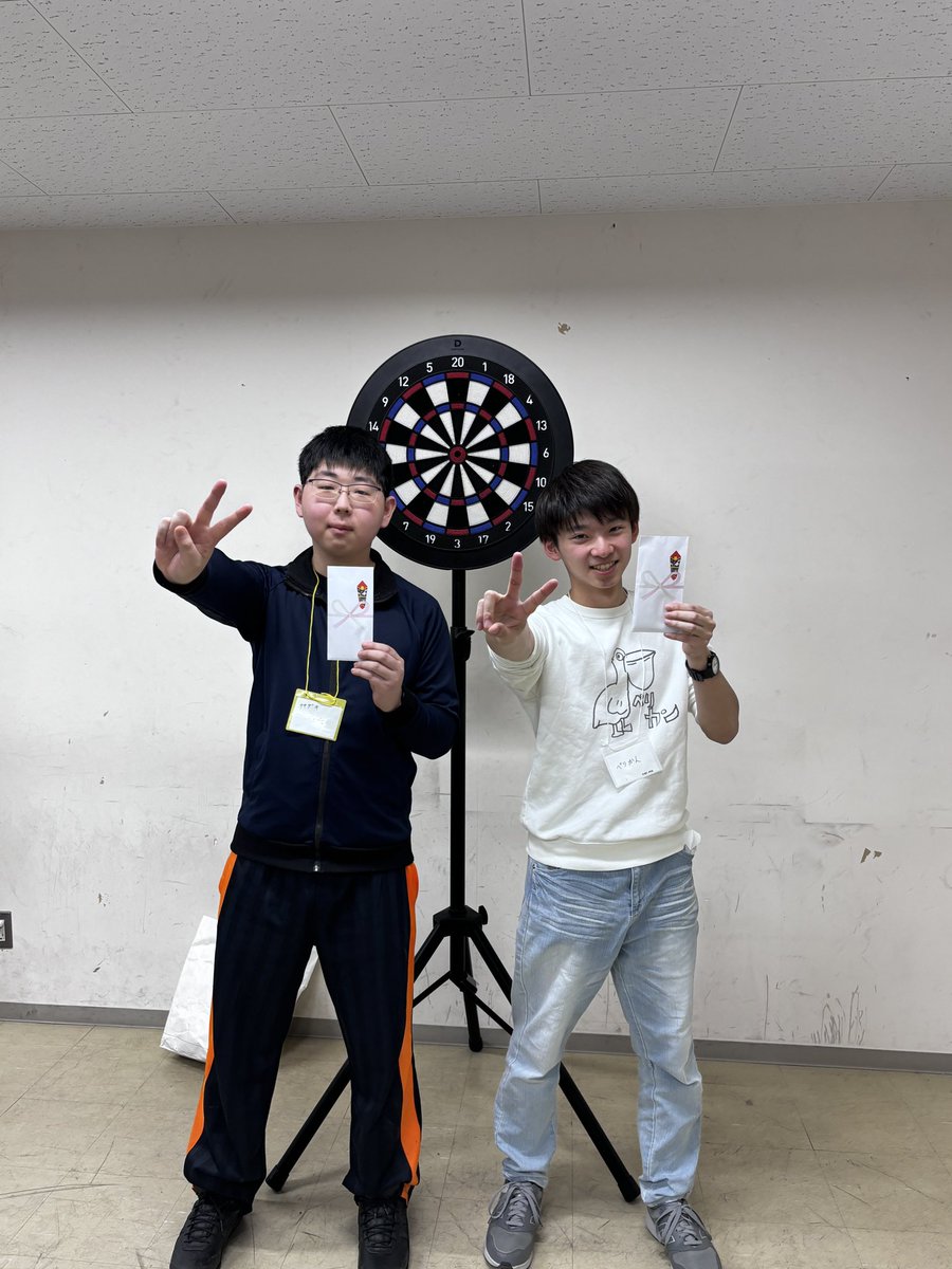 ndc_darts's tweet photo. 昨日の新人戦の順位です。
優勝🥇ひろと&amp;たいがペア
準優勝🥈かんた&amp;あゆむペア
3位🥉るきや&amp;そうまペア
3位🥉ゆーと&amp;こはるペア https://t.co/yPBzZnyXIK