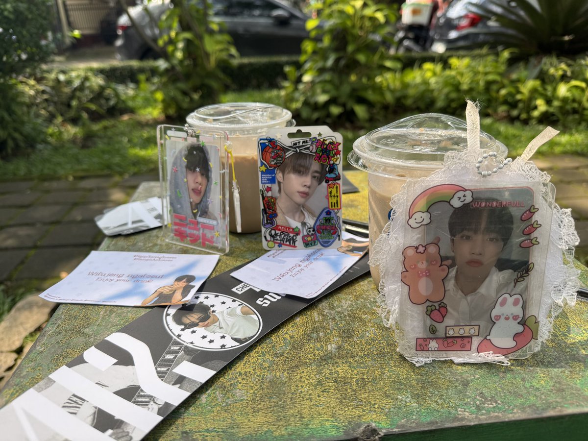 LUCUU BGTTTT❤️❤️❤️

#NgopiSarengSunwoo
#HanupisAaSunwoo

[<a href="/sunwoo_kr/">mano.</a> <a href="/curryricejoel_/">silbia🍛</a> <a href="/sonugurt/">🛋</a> <a href="/hyunjaellie/">cip🌼</a>]
Timakasii kaka kaka cantiiikkk❤️

Bersama ayang akuuu <a href="/juyosu/">kiu</a> 🫶🏻