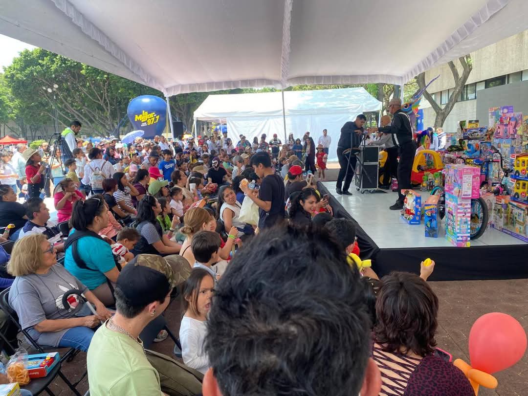 En la #AlcaldíaBenitoJuárez son prioridad las niñas y los niños! 

#FelizDíaDelNiño 
#BenitoJuárez #CercaDeTi 
#JuntosLoHacemosMejor🤝 

#LuisMendoza