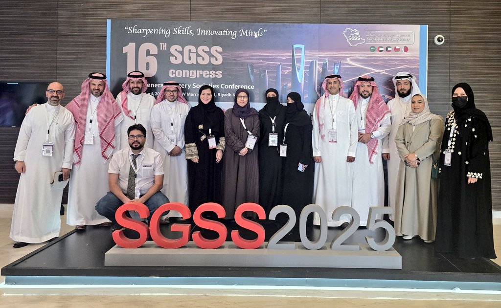 د. رامي صيرفي Dr.Rami Sairafi (@rsairafi) on Twitter photo تشرفت بحضور مؤتمر الجراحة العامة السنوي ال ١٦ <a href="/SGSS_KSA/">SGSS</a>
و تشرفت بلقاء الزملاء و الزميلات من جميع أنحاء المملكة.
صورة جماعية لجراحي القولون والمستقيم الحاضرين للمؤتمر.
<a href="/AlhomoudSamar/">د سمر الحمود Samar Alhomoud</a>
<a href="/khayalalkhayal/">د خيّال الخيّال</a>
<a href="/OhoudAlamoudi4/">Ohoud Alamoudi</a>
<a href="/NaharAlselaim/">نهار بن عبدالله السليم</a>
<a href="/dr_mohammadyami/">Dr.Mohammad ALYAMI</a>
<a href="/AbdulazizSaleem/">Abdulaziz M Saleem</a> تشرفت بحضور مؤتمر الجراحة العامة السنوي ال ١٦ <a href="/SGSS_KSA/">SGSS</a>
و تشرفت بلقاء الزملاء و الزميلات من جميع أنحاء المملكة.
صورة جماعية لجراحي القولون والمستقيم الحاضرين للمؤتمر.
<a href="/AlhomoudSamar/">د سمر الحمود Samar Alhomoud</a>
<a href="/khayalalkhayal/">د خيّال الخيّال</a>
<a href="/OhoudAlamoudi4/">Ohoud Alamoudi</a>
<a href="/NaharAlselaim/">نهار بن عبدالله السليم</a>
<a href="/dr_mohammadyami/">Dr.Mohammad ALYAMI</a>
<a href="/AbdulazizSaleem/">Abdulaziz M Saleem</a>