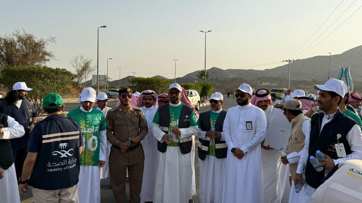 harop_municiblt's tweet photo. بحضور سعادة محافظ هروب أ. فيصل بن سعود بن طواله  ورئيس البلدية م. عايض بن علي محزري  وعدد من الجهات المشاركة تم تنفيذ المبادرة الوطنية للمشي #امش30 .

#بلدية_محافظة_هروب 
#امش30 https://t.co/Tlw5H49PTq