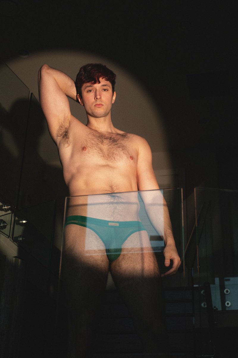 spotlight | <a href="/HalfbreedLeo/">Leo</a>