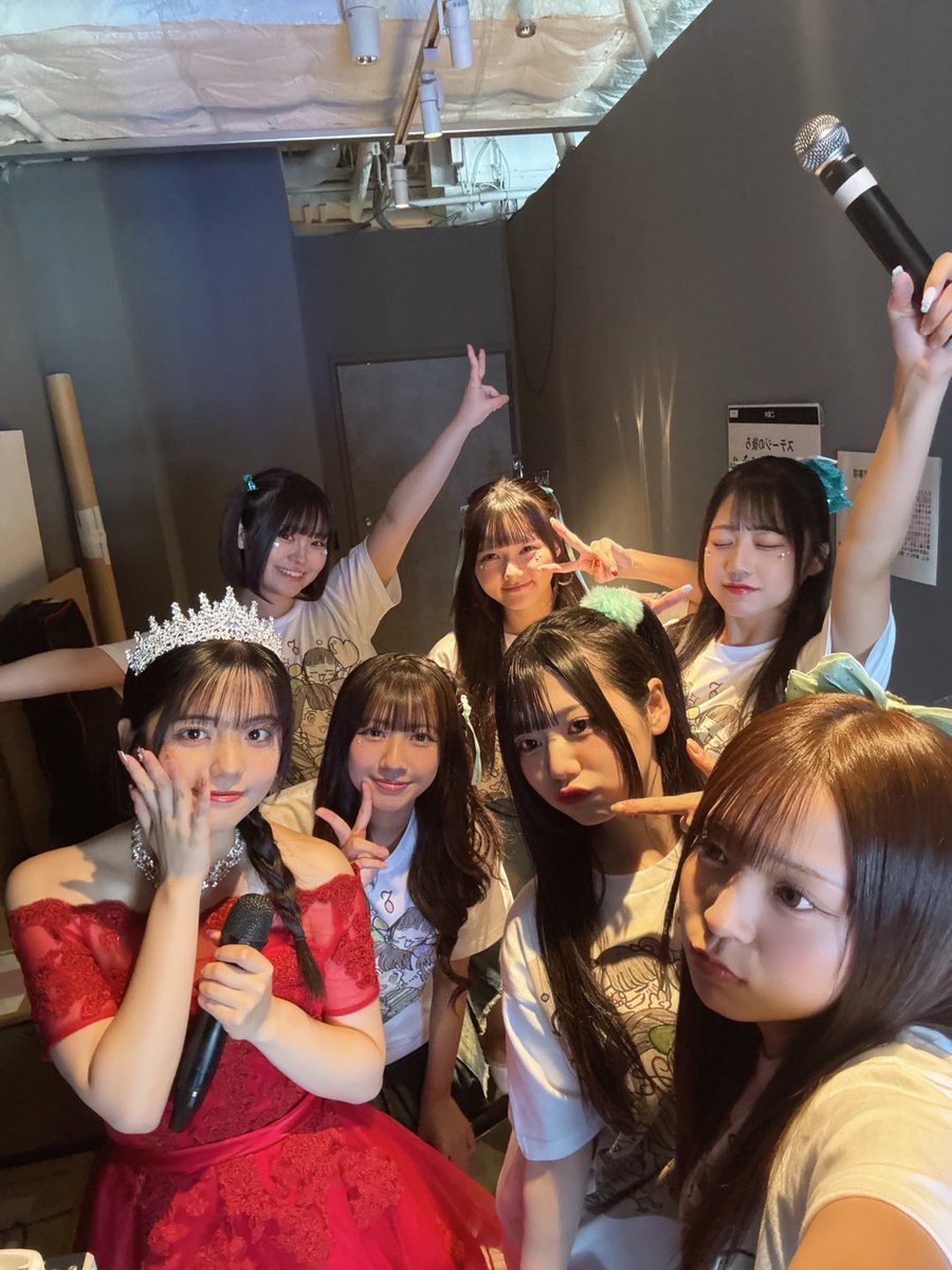 かのんちゃん生誕祭ありがとうございました👶🏻🫶🏻🫶🏻🫶🏻
めっちゃ初めての曲ばっかりでたのしかった👶🏻👶🏻❤️
あらためてかのんちゃんお誕生日おめでとう💚
#EYECANDY #あいきゃんわいい #あいきゃん