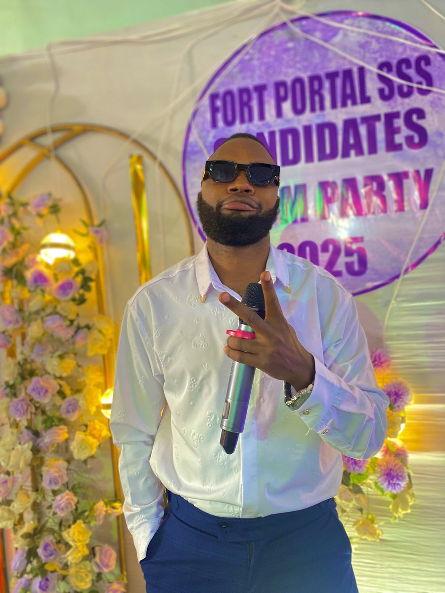 We being hosted by the baddest MC around town <a href="/mcdroppaThunder/">Droppa Mc🎤👑</a> 
#Theeminentprom2025