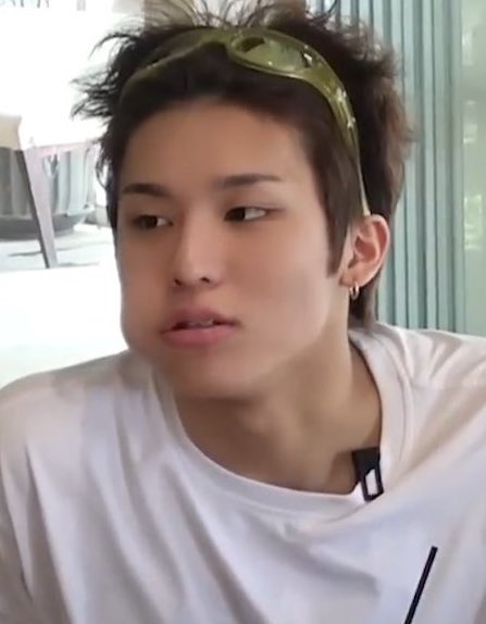 “ถ้ามิ้มิ้ถามว่าวันนี้เราไปไหนกันมาอ้วนต้องทำยังไง”

“ทำแบบนิ้”

“เก่งมาก”

“แล้วถ้ามิ้มิ้งอนล่ะ”

“ให้งอนปะป๊า”

“ทำแบบนั้นได้ไง เราต้องไม่ทิ้งกันดิอ้วน”