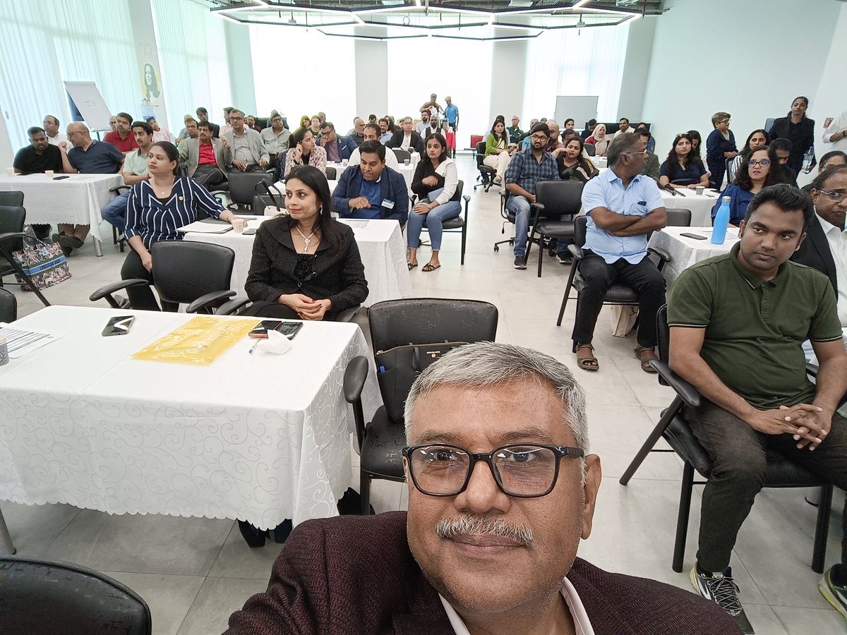 UAETM's tweet photo. Division B contest today.
#toastmasters https://t.co/rGkil21M7I