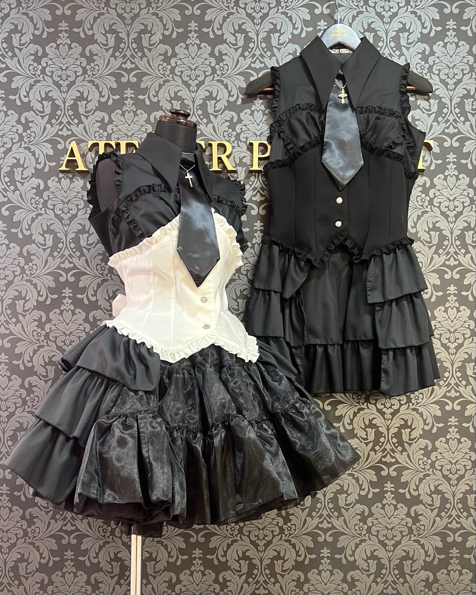 🖤本店おすすめアイテム🖤 【MARBLE】 十字架モチーフネクタイ付き