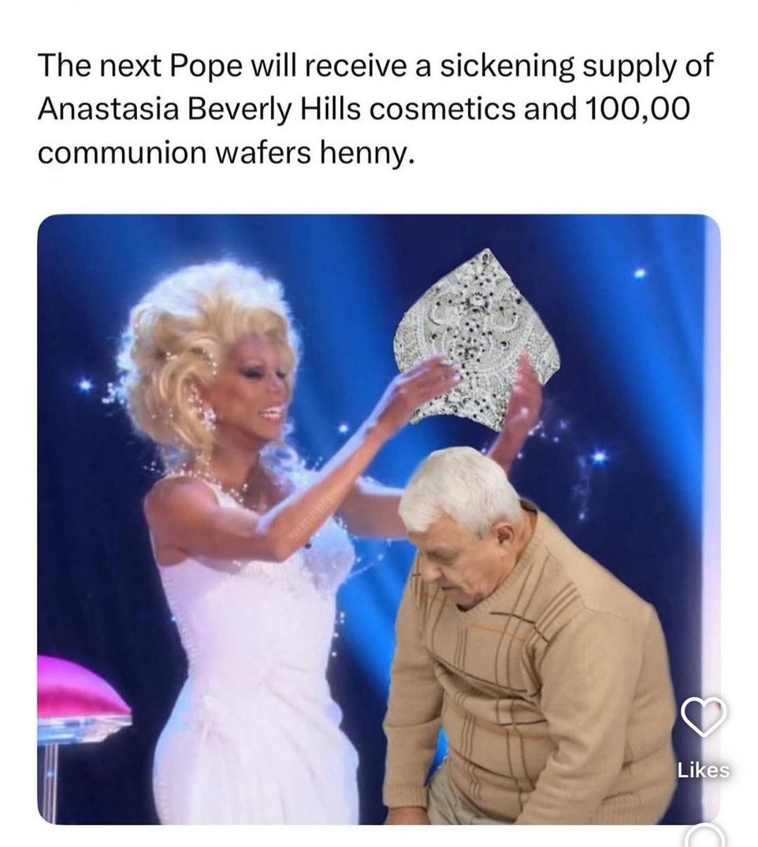 BlakeLioness's tweet photo. I’m screaming!!😭😭😭😭 #PopeFrancis #DragRace https://t.co/jWa6BuhKVd