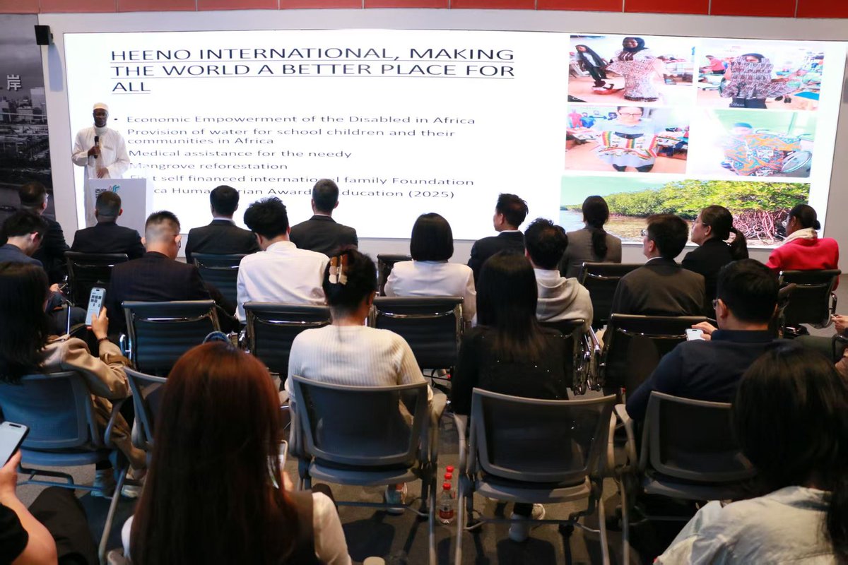 TafNjie's tweet photo. **Tweet:**
🌍 Dr. Karamo Sonko, Chairman of @TAFAfricaGlobal, is in China for #ShanghaiClimateWeek (Apr 21-28), invited for his ESG expertise. He delivered 7+ talks on global ESG issues, met UN reps, Chinese govt, & top alumni networks. His new #ESG book launched at Shanghai Tower (world’s 3rd tallest) after its debut at Burj Khalifa during #COP28. 🌱 #ClimateAction #Sustainability
