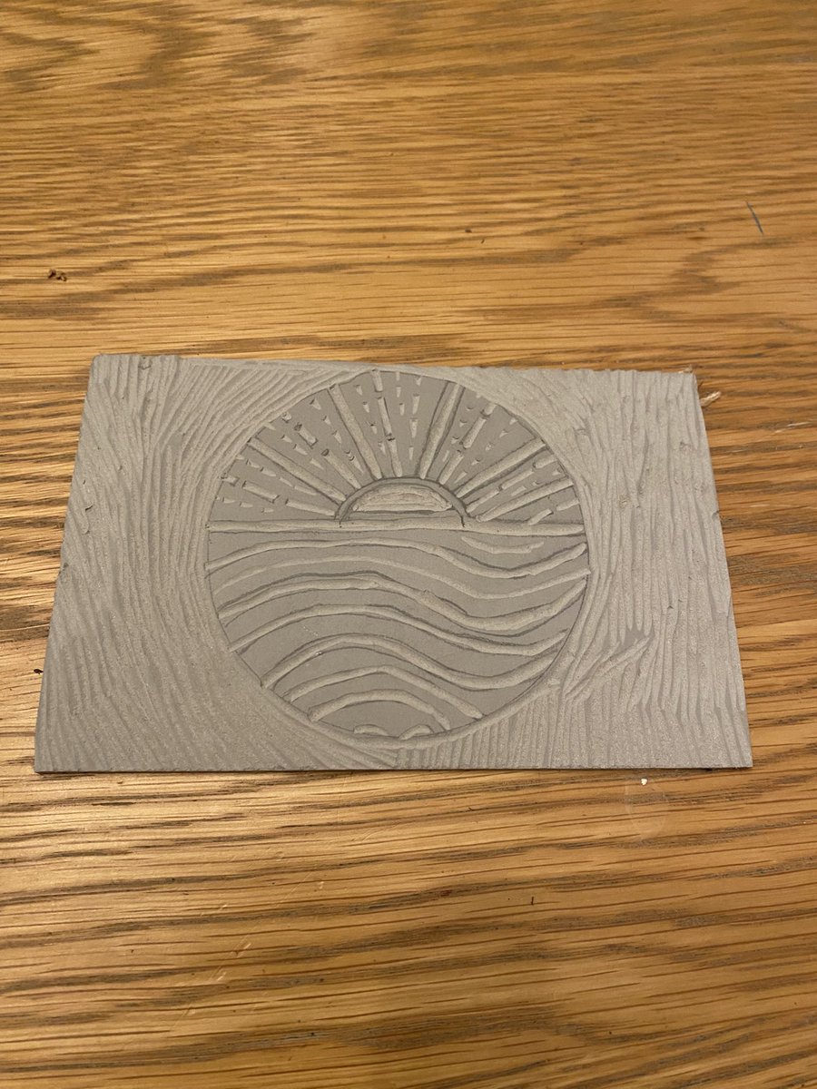 LaraScadding's tweet image. An evening of lino printing with a glass of wine and a good friend #bliss