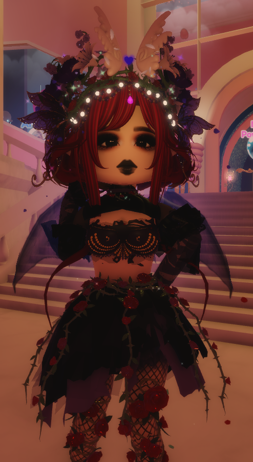 saipppua's tweet photo. This new diamond set is stunning, I love it!
#royalehigh https://t.co/oTI74GS7rO