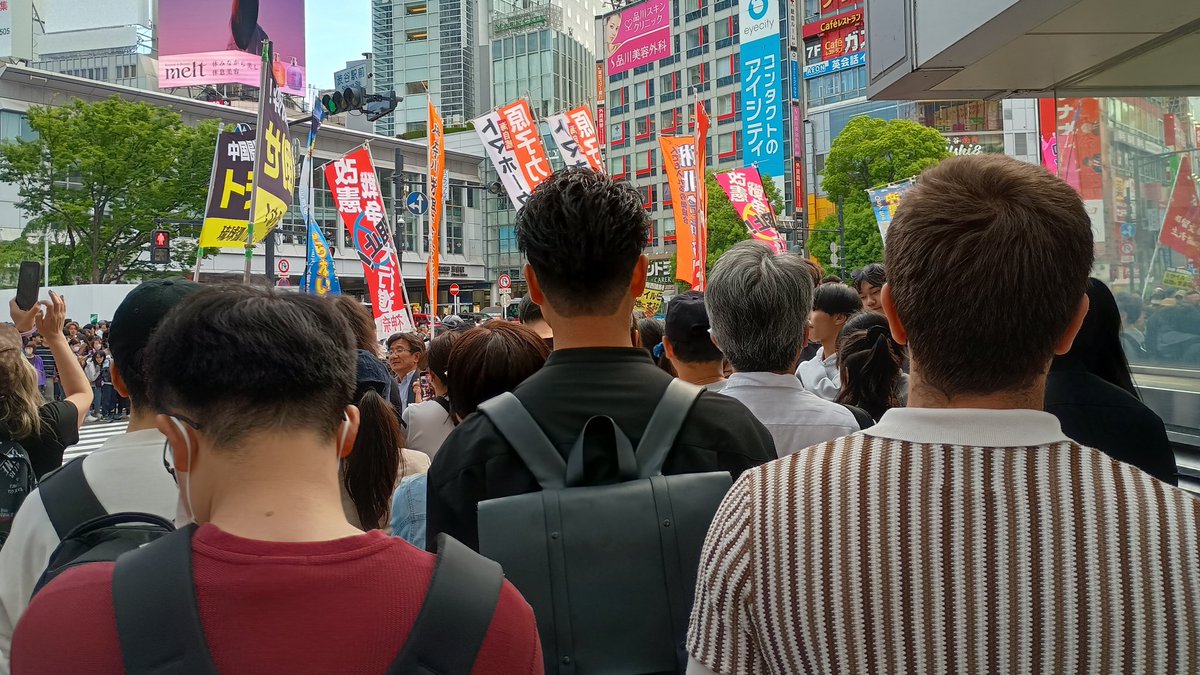 黒うさぎ (@7T0UGPQBFUG9sxw) / X