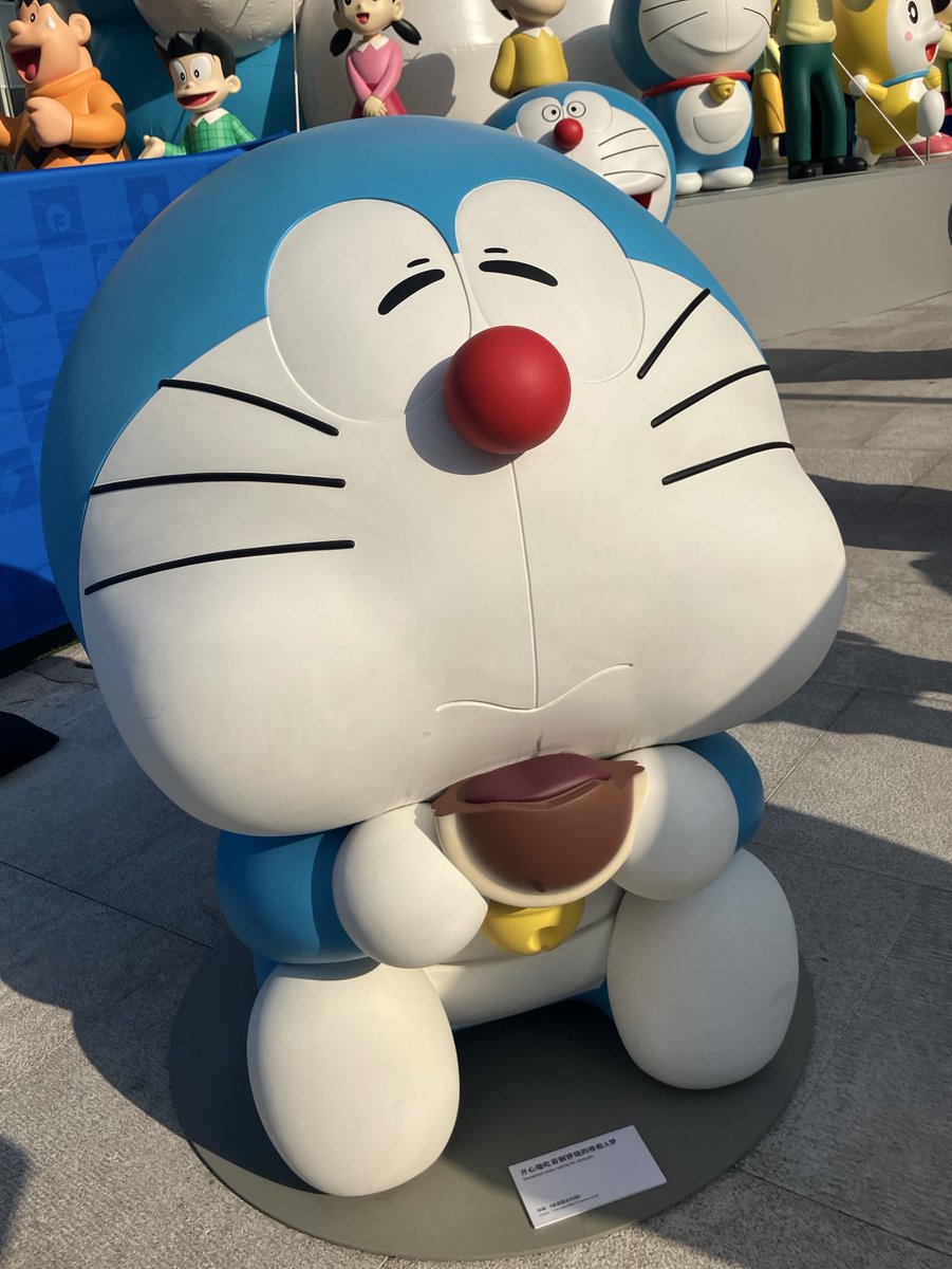 幸せそうに食べるね