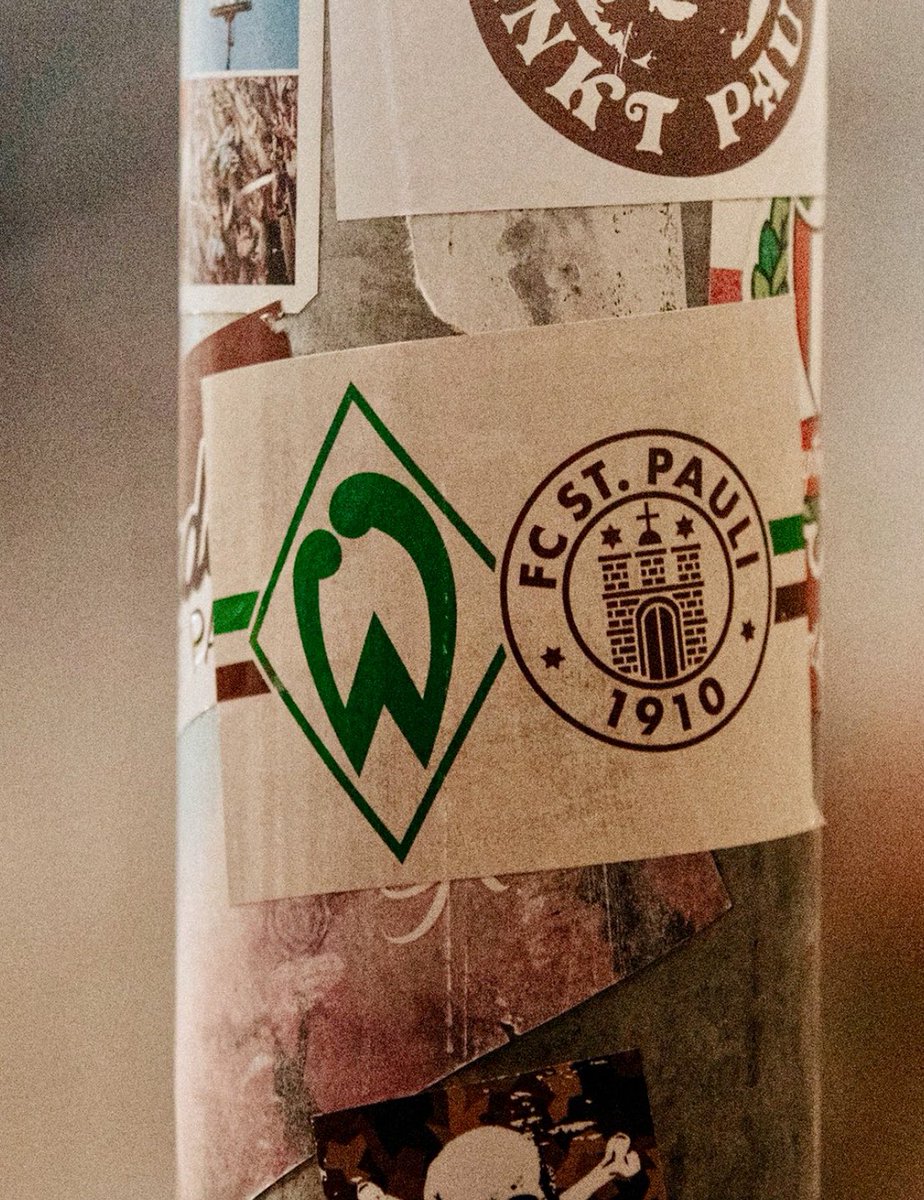 Vandaag naar Bremen om mijn twee favoriete voetbalclubs tegen elkaar te zien. Veel zin in en vandaag kan ik alleen maar winnen ❤️🤎🤍💚