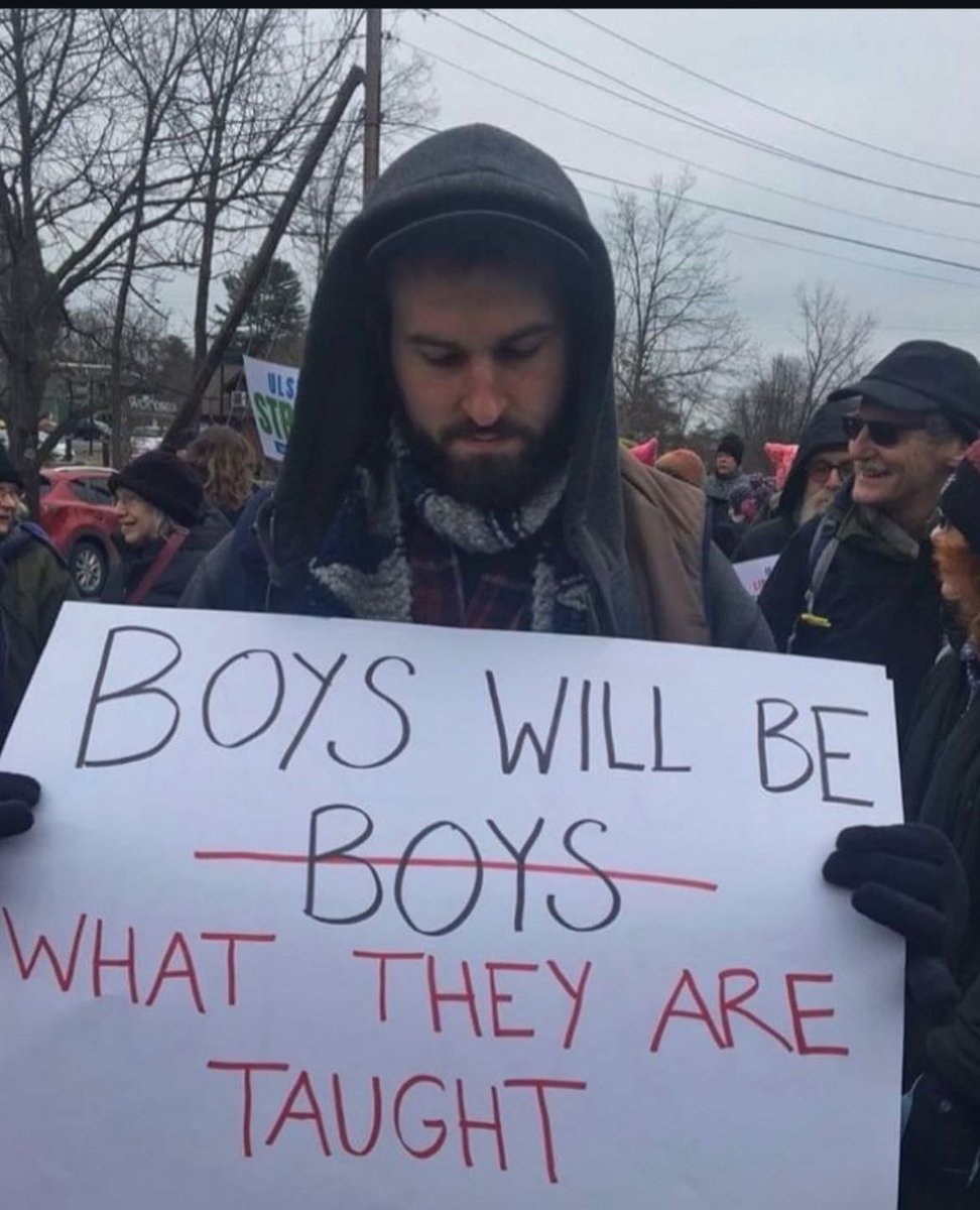 FEM2567's tweet image. Let's eradicate these stereotype and bring up the boy child for a better society. What are your thoughts on this statement😊