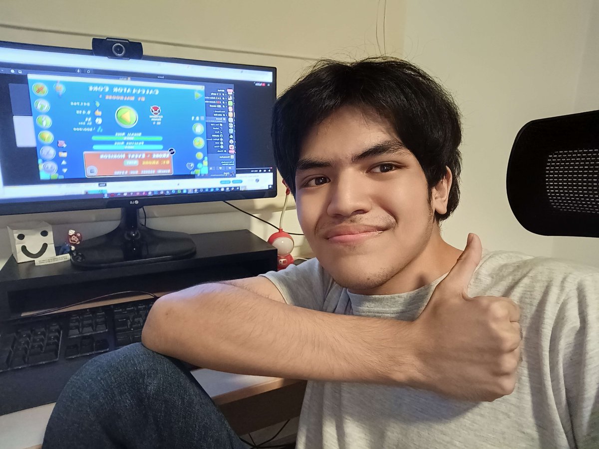 Javixed4's tweet image. CALCULATOR CORE 100%

Lo inicié cuando era top 35-40 teniendo mucha incertidumbre sobre mí con el nivel, pero por fin llegué al punto de poder pasarme el nivel =)

Mi hardest perfecto en cuanto a GP se refiere, y una de mis mejores experiencias en el juego :D

63,992 attempts ❤️