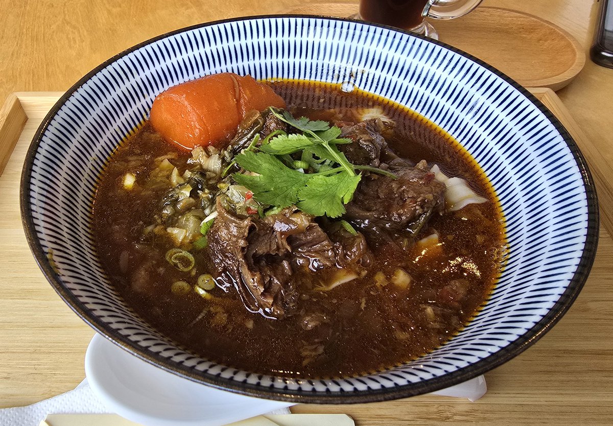 SolicitingFlava's tweet photo. Latest post, up on the blog, takes a look at the lunchtime savoury offering at Elements Cafe in Cathays, Cardiff. Very good it is too.
https://t.co/s5PUn0eRto https://t.co/76sIgTosKa
