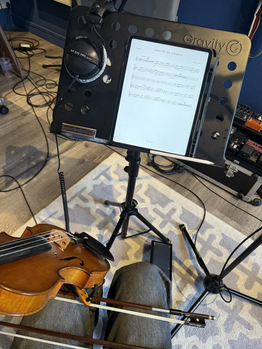 シンガポールでレコーディングでした🎻