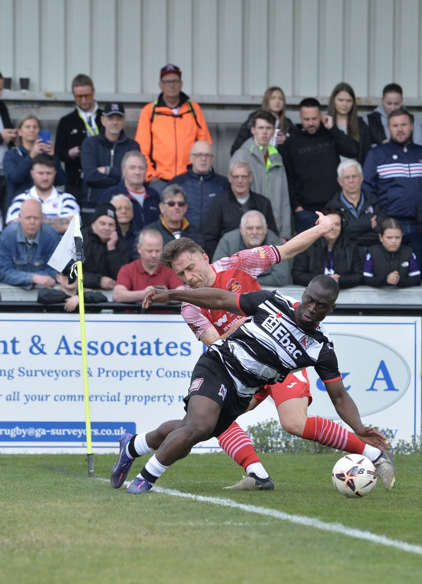 The final ball has been kicked in step 2 it’s safe to say it’s been a tough season in a difficult league. Although relegation is never ideal I believe the club is in good place and will return one day.

The team is in safe hands with Tom, Patch and Muno. 👊

#BenPooleyPhotography