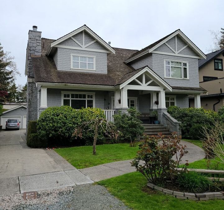 GoodVansRoofing's tweet photo. Checklist: 7 Critical Things to Inspect After Roof Installation According to a Vancouver Roofer 
Read here: https://t.co/wIL0UE8oUP #RooftopRoofingCompany #VancouverRoofers #RoofCompanies #RoofContractors #GoodVansRoofing https://t.co/vbJ0eTFUFk