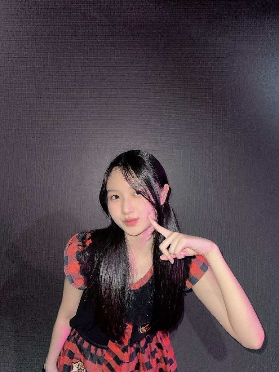 M_MikaelaJKT48's tweet photo. sayangg bgtt klo ga di postttt 😚😚 https://t.co/ZGxM2Z2ql4