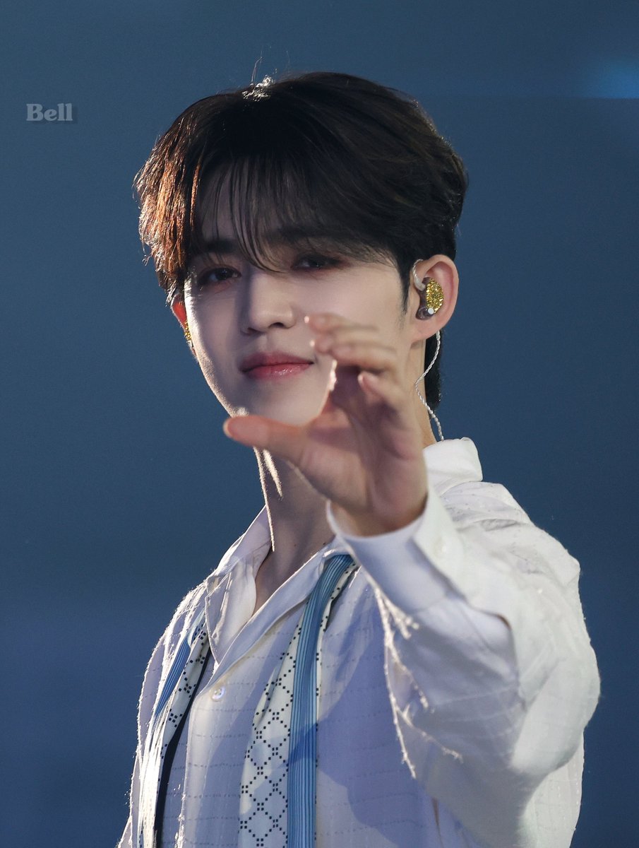 svt_sps's tweet photo. 250427 Holiday OSAKA
JAPAN FANMEETING
#세븐틴 #SEVENTEEN #scoups #에스쿱스 #エスクプス

🩵🫧 https://t.co/axfIXeUJMC