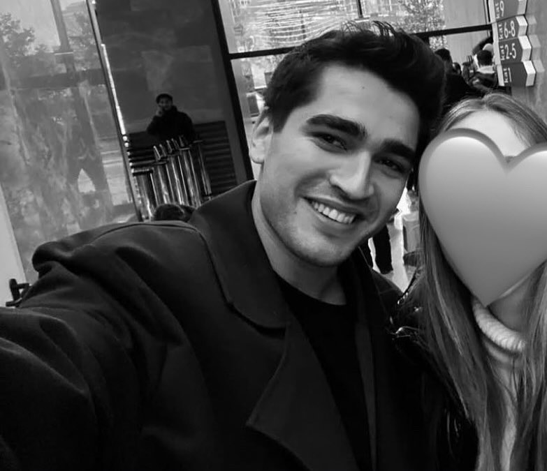 İlk sezonun feritine bakın yiyeceğim ben bu çocuğuuuu🐣🐣

#MertRazamanDemir🐣