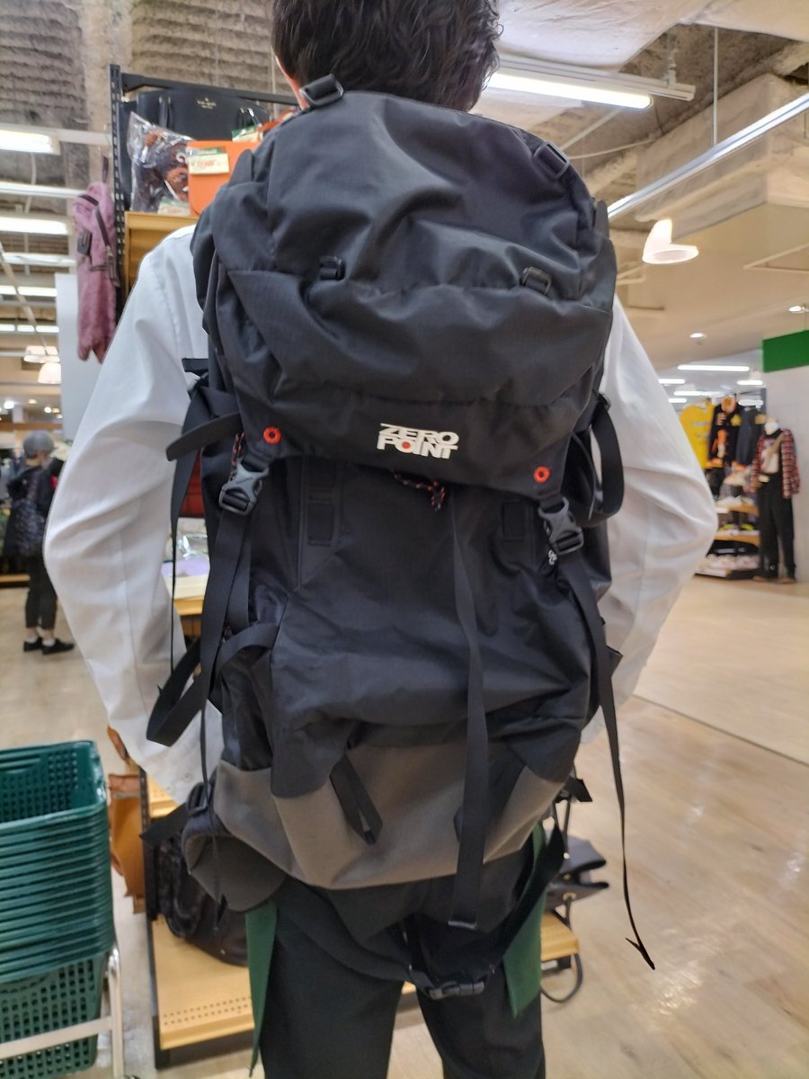 off_marinpia's tweet photo. MONBELLのリュックが入荷しました🏕️　キャンプ、トレッキング等にいかがですか？　どれも美品です✨
#MONBELL
#ZEROPOINT
#ALPINEPACK60
#リュック
#美品です https://t.co/ZSPQbgmWw1