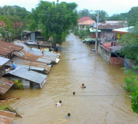 LordRobiRatemo's tweet image. WRATH OF NATURE
It did not start yesterday 
Decades on end it's been on the way
On the Environmental frontier
Enthusiasts didn't fail to volunteer
With stark warnings against pollution
To all forms of degradation
Speaking against deforestation
For it would lead to soil erosion…