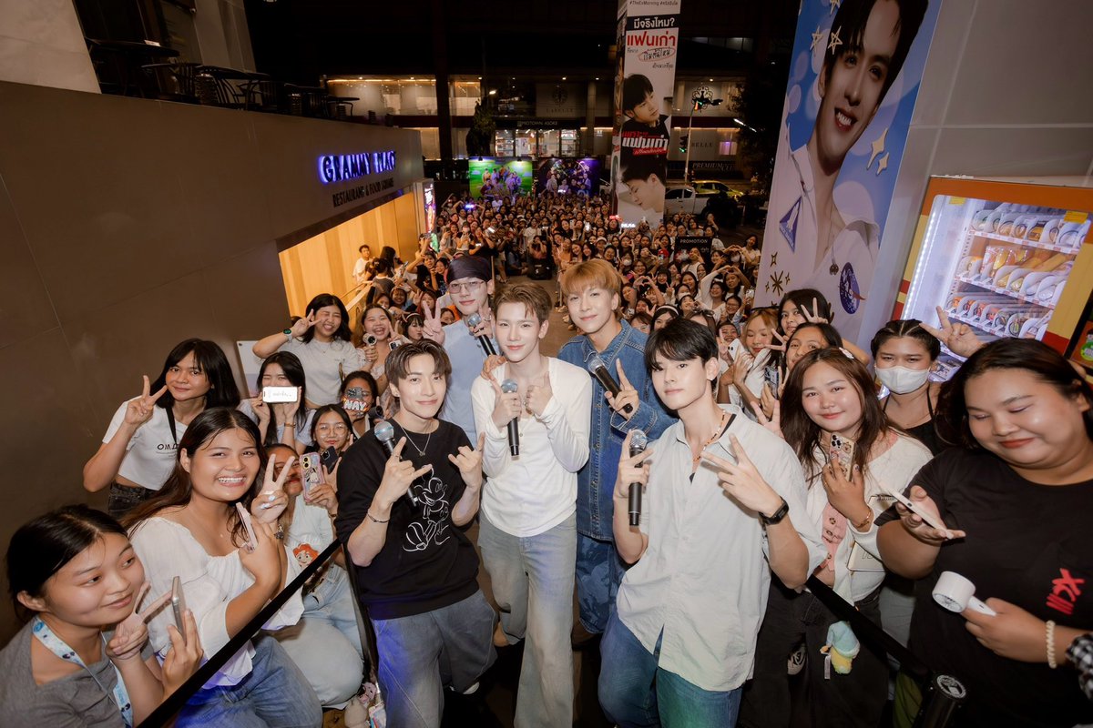gnest_official's tweet photo. วันนี้เป็นอีกช่วงเวลาดีๆที่พวกเรามีความสุขมากๆ ขอบคุณทุกคนที่นี่ รวมถึงทุกกำลังใจจากทางบ้าน การได้เจอ PIECES ทุกครั้งเป็นความสบายใจ และเป็นพลังในการทำงานให้พวกเราเสมอ 🧩🤍

ไว้จะหาโอกาสมาเจอกับทุกคนแบบนี้ให้ได้มากขึ้น แล้วอย่าลืมมาเจอกันในคอนเสิร์ตใหญ่ของเรา วันที่ 22 พ.ย. นี้ ที่ Thunderdome นะครับ 

#รวมพลONESHOTวันฉ่ำEP2
#PERSES #PERSES_TH
#GNEST #GMMMUSIC #TPOP