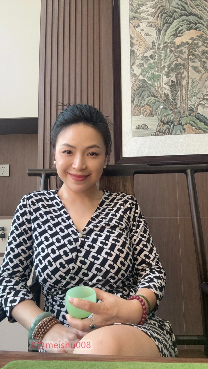 40岁依然是女人最好的年纪 https://t.co/Qv2o4xVGCI