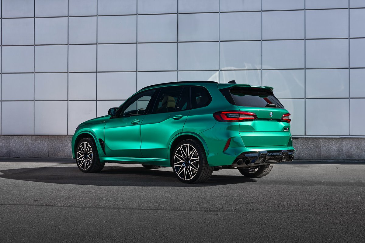 💚BMW X5M turned into a glowing emerald with TeckWrap Ocean Green💚
✅Buy now at teckwrap.com

Wrapper: ADS
📸: @yakovmartinov
.
.
#teckwrap #carwrapping #teckwrapped #bmw #wrappedcars #green #vinylwrap #wrapteckwrap #vehiclewrapping #bmwlife #carlifestyle #paintisdead