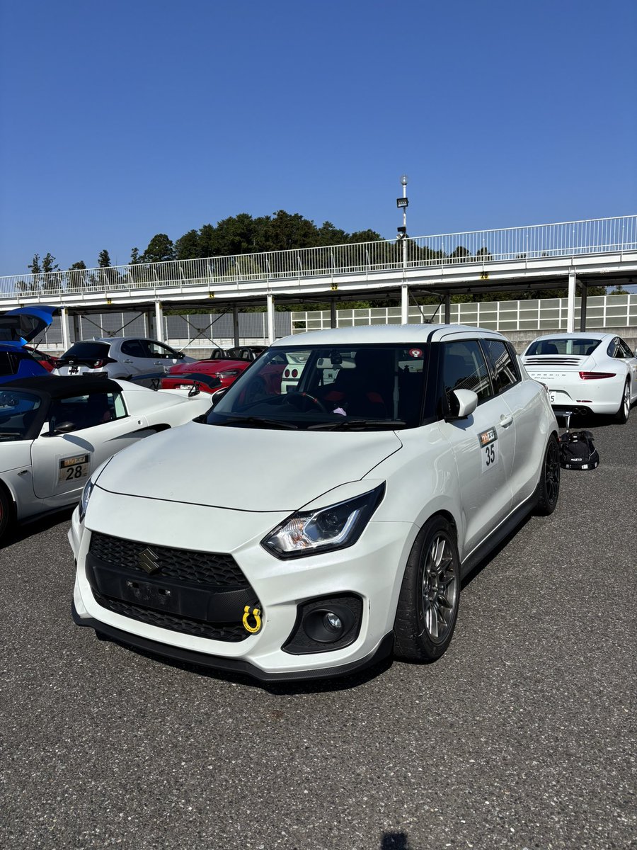 fun_to_drive_M's tweet photo. スイスポで走る袖森最後🥹✨
#ワンスマ #袖森フェス https://t.co/dtM8tEQovT